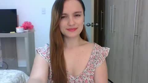 valeriafrannco online show from 03/04/25, 01:55