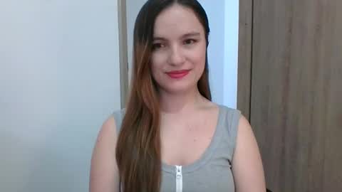 valeriafrannco online show from 03/08/25, 08:25