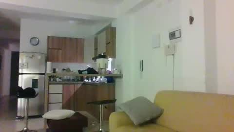 valeriafrannco online show from 12/01/25, 05:23