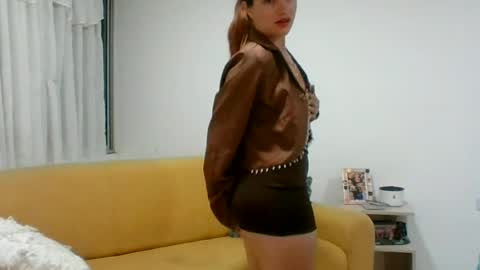 Snapshot of valeriafrannco chatting on 07/01/26, 04:25 valeriafrannco online show from 07/01/26, 04:25