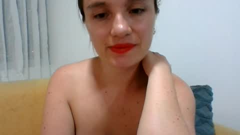 Snapshot of valeriafrannco chatting on 07/15/26, 04:18 valeriafrannco online show from 07/15/26, 04:18