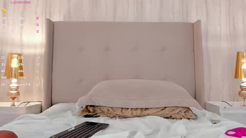 Valeria online show from 02/25/25, 03:16