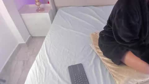 Valeria online show from 09/29/25, 03:50