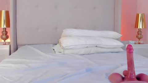 Snapshot of valeriah_ chatting on 04/10/26, 03:06 Valeria online show from 04/10/26, 03:06