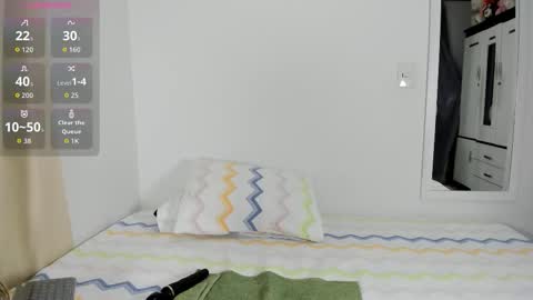 valerialoren online show from 11/25/25, 03:17