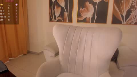 Snapshot of valeriariverax chatting on 12/17/24, 06:35 Valeria online show from 12/17/24, 06:35