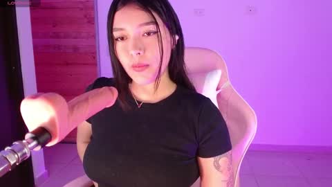 Snapshot of valeribell1 chatting on 01/19/26, 01:31 Valeri online show from 01/19/26, 01:31