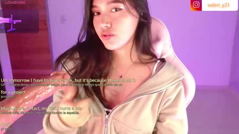 Snapshot of valeribell1 chatting on 03/04/26, 04:29 Valeri online show from 03/04/26, 04:29