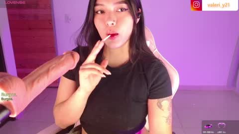 Snapshot of valeribell1 chatting on 03/24/26, 05:34 Valeri online show from 03/24/26, 05:34