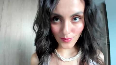 Snapshot of valerie777moonrise chatting on 11/03/25, 10:32 Agape online show from 11/03/25, 10:32