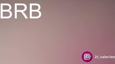 Snapshot of valerie_21 chatting on 12/14/24, 12:44 Valeriee online show from 12/14/24, 12:44