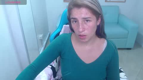 Snapshot of valerie_b chatting on 12/15/24, 01:00 valerie_b online show from 12/15/24, 01:00