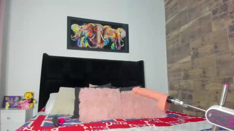 VALERIE online show from 10/29/25, 07:37