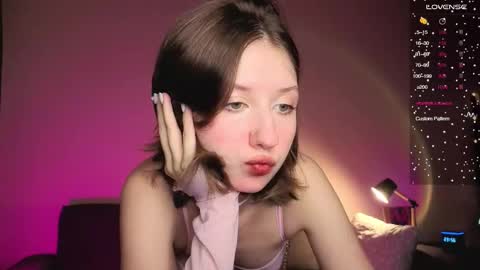 Snapshot of valerie_mooon chatting on 03/18/26, 08:56 Kristi moony online show from 03/18/26, 08:56