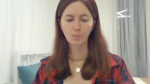 Snapshot of valerie_rose777 chatting on 01/01/25, 05:11 valerie_rose777 online show from 01/01/25, 05:11