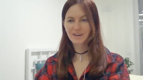 Snapshot of valerie_rose777 chatting on 02/18/25, 07:41 valerie_rose777 online show from 02/18/25, 07:41