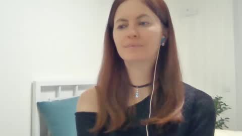 Snapshot of valerie_rose777 chatting on 02/21/25, 07:21 valerie_rose777 online show from 02/21/25, 07:21