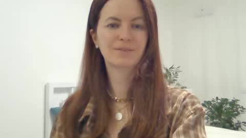 Snapshot of valerie_rose777 chatting on 03/07/25, 06:54 valerie_rose777 online show from 03/07/25, 06:54