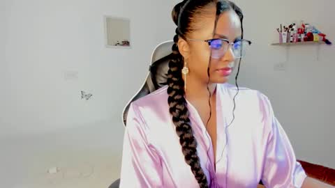 Valerie Blake online show from 09/11/25, 10:54