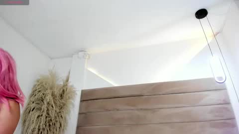 valeri online show from 10/07/25, 12:02