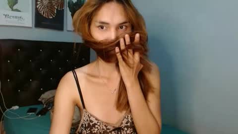 Snapshot of valeriedollxxx chatting on 04/13/26, 12:43 Valerie online show from 04/13/26, 12:43