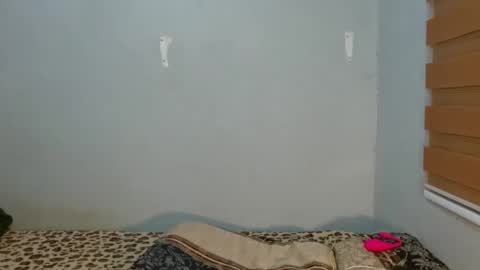 Snapshot of valeriedollxxx chatting on 04/27/26, 02:15 Valerie online show from 04/27/26, 02:15