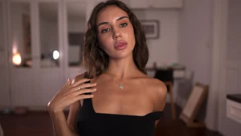 Snapshot of valerieh chatting on 01/13/26, 02:17 Valerie online show from 01/13/26, 02:17