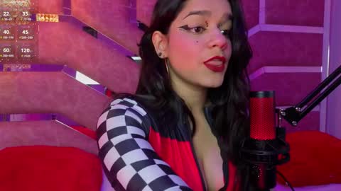 Snapshot of valeriekay_ chatting on 05/25/26, 03:51 Valeria online show from 05/25/26, 03:51
