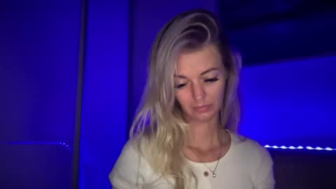 Snapshot of valerieluvsugar chatting on 09/19/25, 09:26 Valerie online show from 09/19/25, 09:26