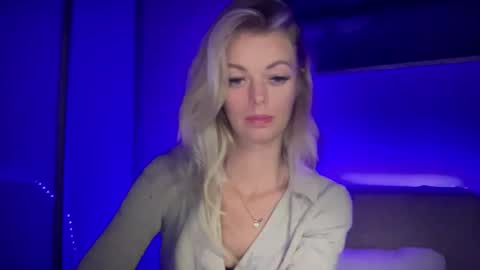 Snapshot of valerieluvsugar chatting on 09/22/25, 08:22 Valerie online show from 09/22/25, 08:22