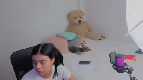 Snapshot of valerihouse_ chatting on 05/07/26, 12:38 valerihouse_ online show from 05/07/26, 12:38