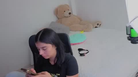 Snapshot of valerihouse_ chatting on 07/09/26, 01:53 valerihouse_ online show from 07/09/26, 01:53