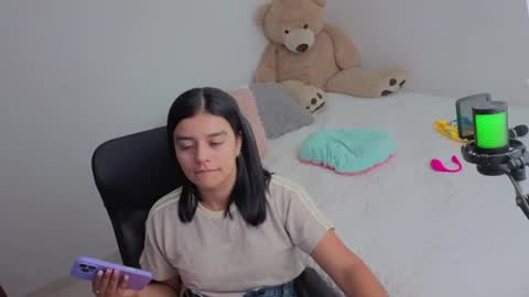 Snapshot of valerihouse_ chatting on 07/18/26, 02:38 valerihouse_ online show from 07/18/26, 02:38