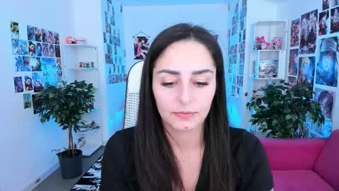 Valerie online show from 11/06/25, 03:13