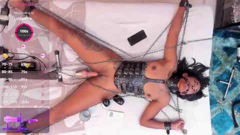 Snapshot of valeriix_ chatting on 02/20/25, 06:46 valeriix_ online show from 02/20/25, 06:46