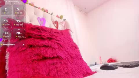 valeria111111 online show from 03/05/25, 10:21