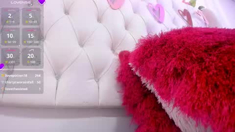 valeria111111 online show from 03/12/25, 10:39