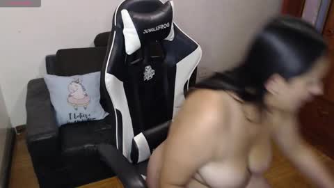 Snapshot of valerimayerss chatting on 03/24/26, 11:32 ValeriaMayerss online show from 03/24/26, 11:32