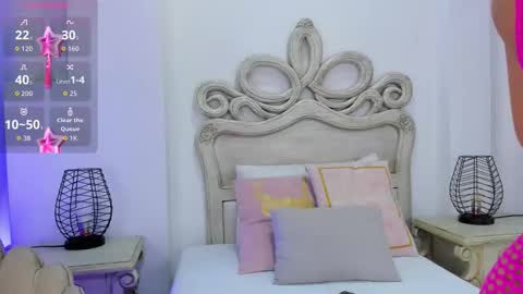   online show from 10/14/25, 11:44