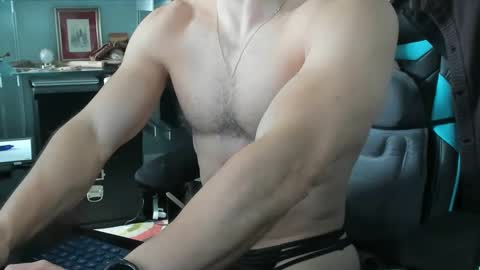 athletic ass muscles underwear smooth cock online show from 02/20/25, 07:30