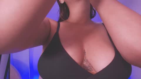 Valeryn online show from 04/18/26, 03:10