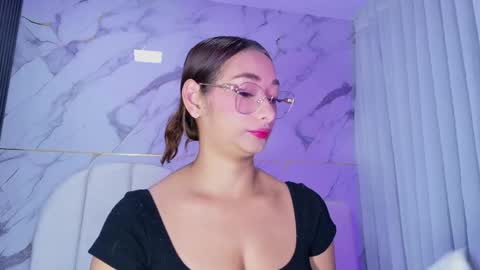 Valeryn online show from 05/27/26, 03:03