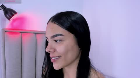 Snapshot of valery__nova chatting on 03/21/26, 10:46 Cris online show from 03/21/26, 10:46