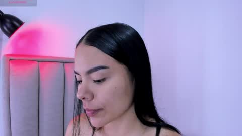 Snapshot of valery__nova chatting on 04/07/26, 02:45 Cris online show from 04/07/26, 02:45