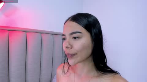 Snapshot of valery__nova chatting on 04/18/26, 02:04 Cris online show from 04/18/26, 02:04