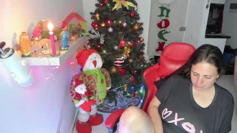 Valery adams1 online show from 12/08/24, 04:14