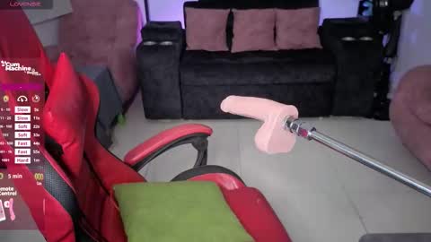 Snapshot of valery_adams1 chatting on 11/15/25, 04:43 Valery adams1 online show from 11/15/25, 04:43