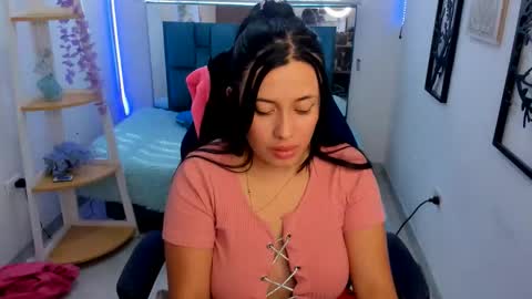 valery_bonneth online show from 03/02/26, 07:32