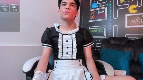 Snapshot of valery_hil chatting on 12/08/24, 07:54 Thomy online show from 12/08/24, 07:54