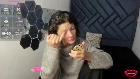 VALERY MORE online show from 01/13/26, 12:21